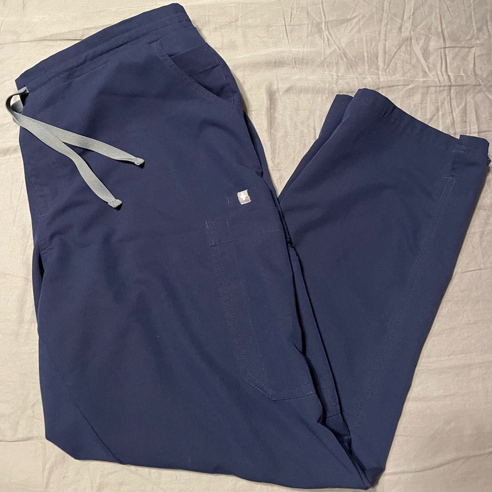 women's Navy Yola - Petite Skinny Scrub Pants - L - Petite